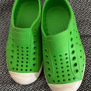 Native Kids Bright Green Water Shoes